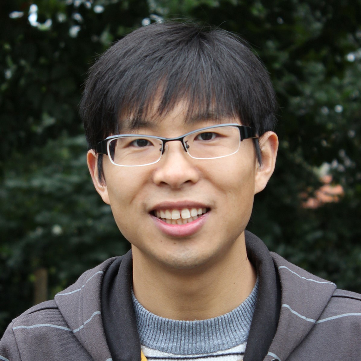 Si-Xue Qin （秦思学）